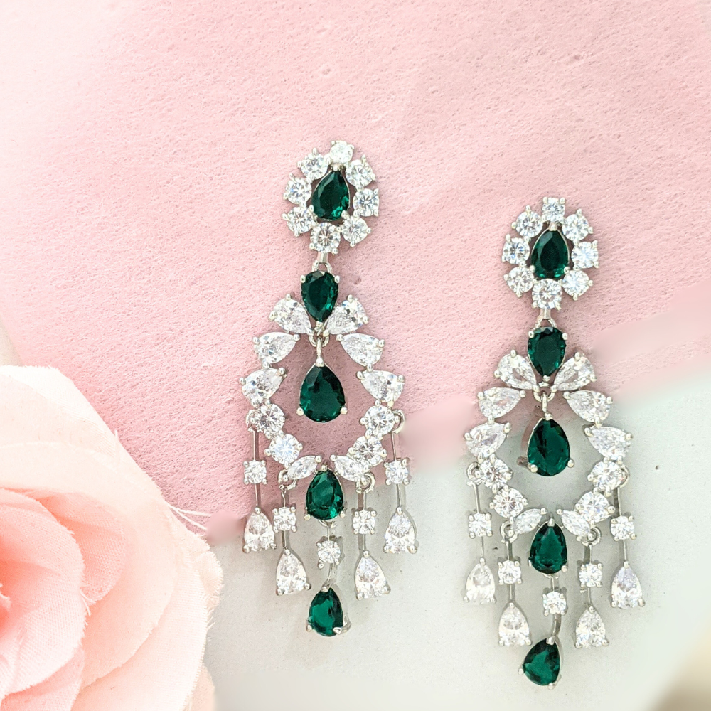 Elegant Green Earrings