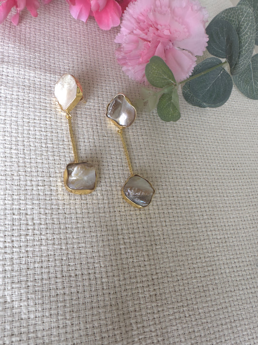 Iridescent Cascade Drops