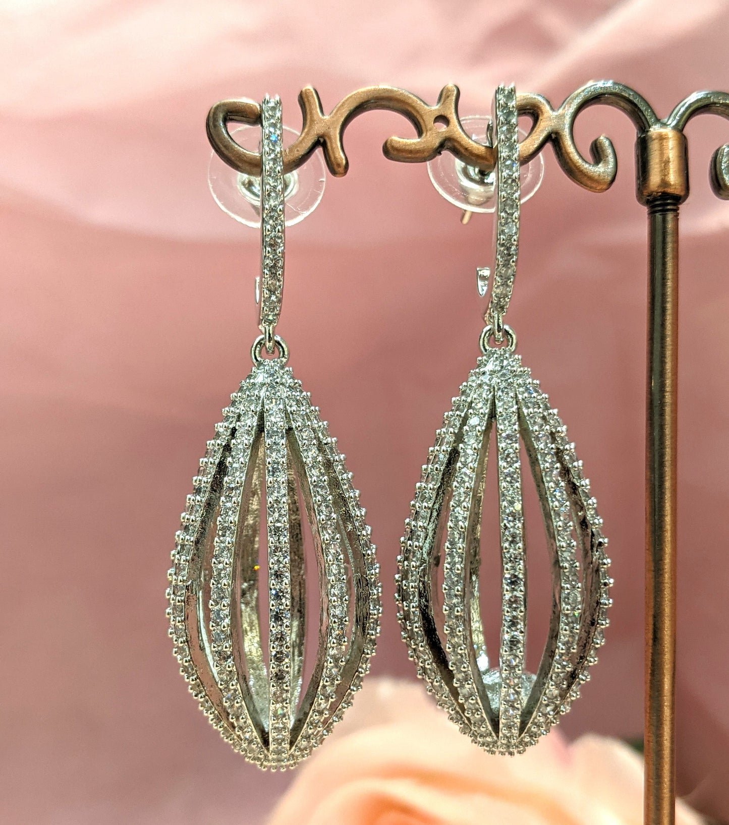 Stylish Drop Earring