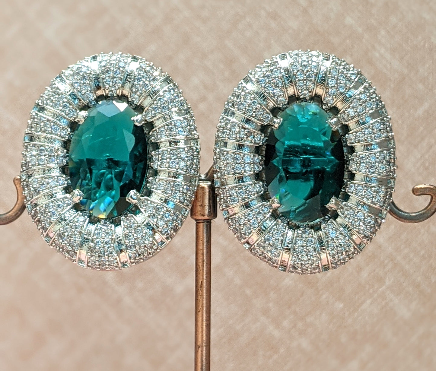 Emerald Majesty Studs