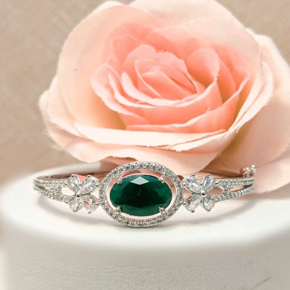 Classic Green Bracelet