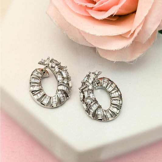 Stylish Cocktail Round Studs