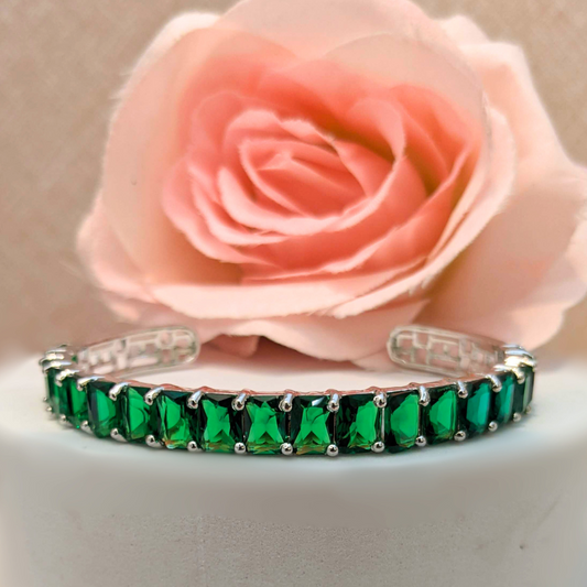 Green Single Line Bracelet